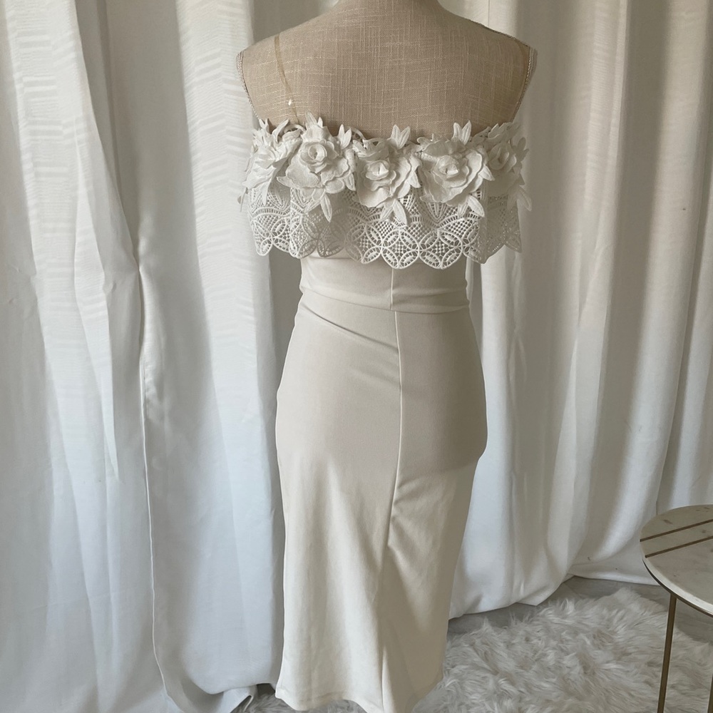 Fashion nova white dress - Picture 2 of 3